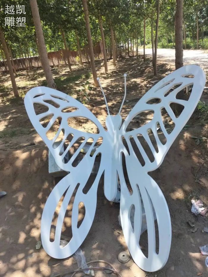 金属蝴蝶雕塑制作价格 地产艺术* 供求环境蝴蝶雕塑