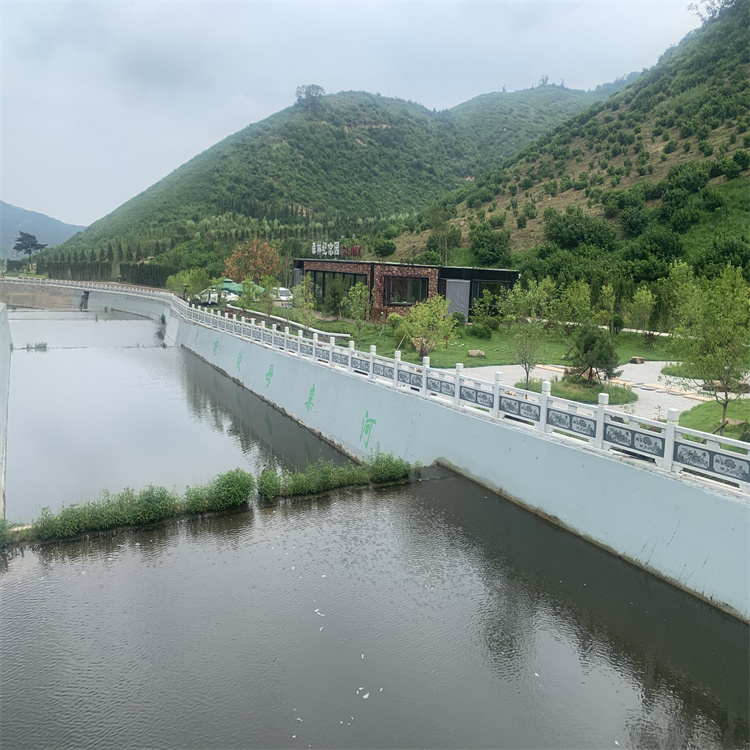 沈阳墓园地址 可以为人们提供支持和安慰 内部通常有园林景观和绿化环境