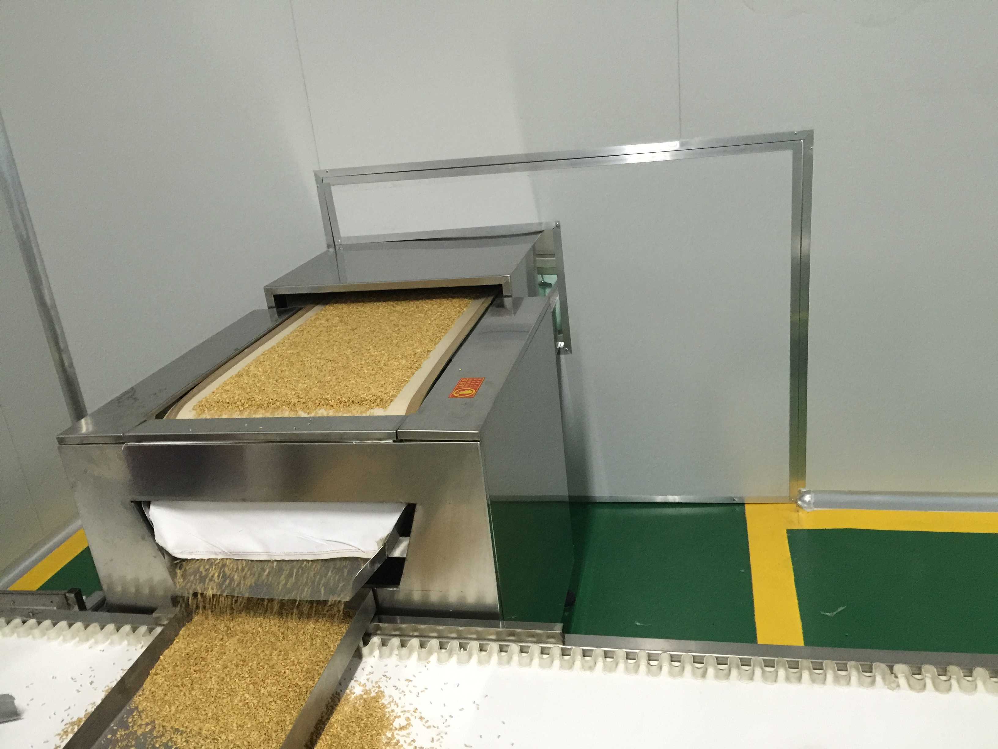 五谷杂粮微波烘焙熟化设备 微波低温烘焙设备