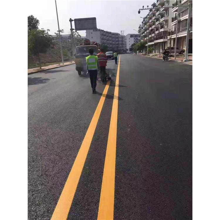 潍坊小区道路划线