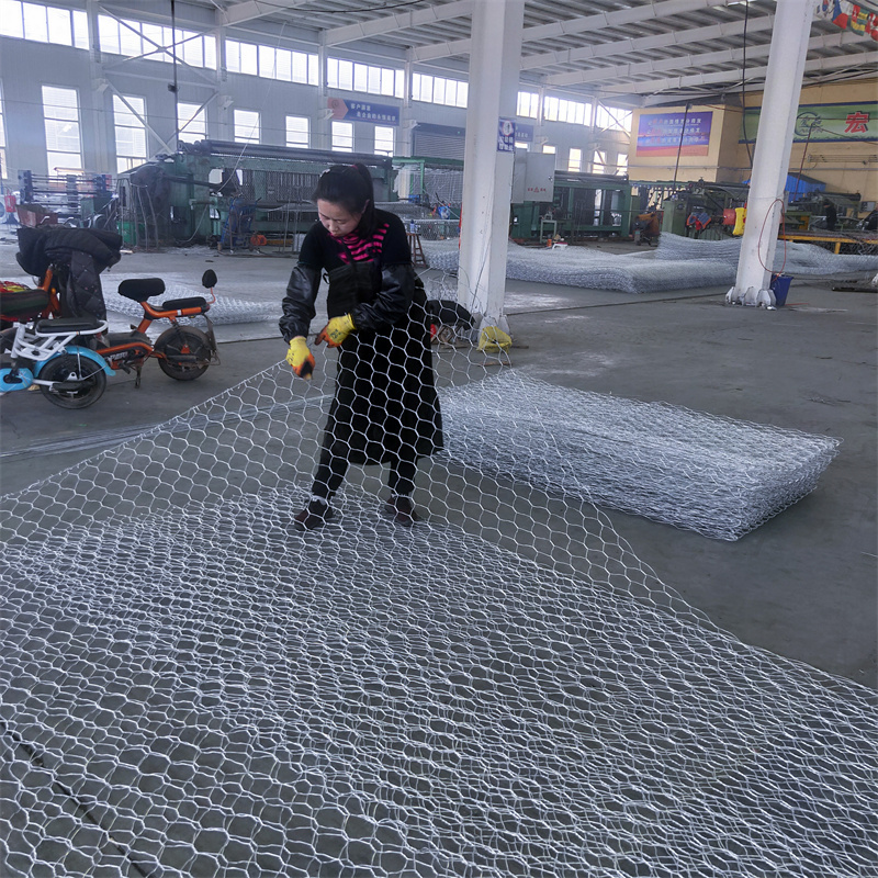 洲盛生产雷诺护垫厚0.15-0.3m的网箱格宾网石笼网卷电焊石笼