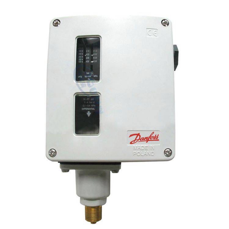丹佛斯压力控制器RT113-017-519666空调冷库压力开关压控