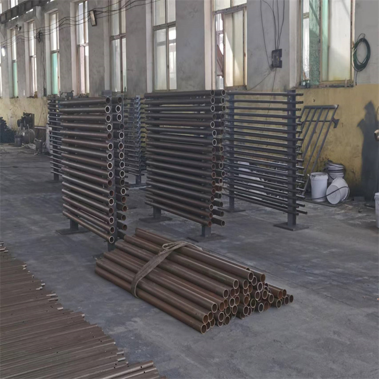 甘肃兰州焊接扶手钢管生产厂家
