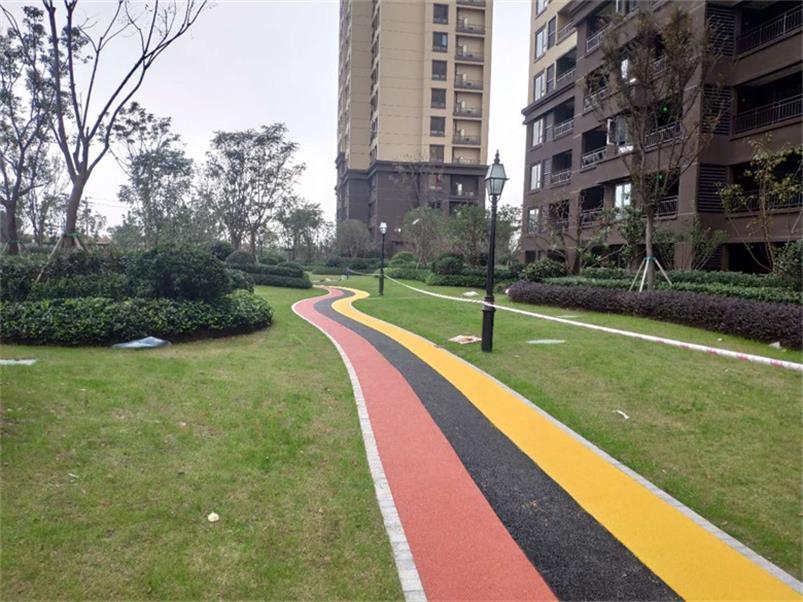 石家庄小区健康步道工程-彩色路面施工 沥青路面改色-早来地坪工程公司