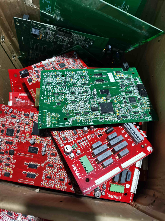 长期高价回收各种线路板，IC芯片回收