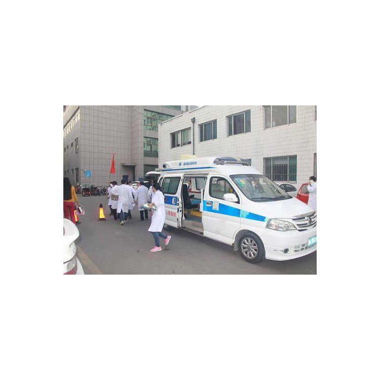 南昌长途救护车出租电话 服务周到 病人运送服务