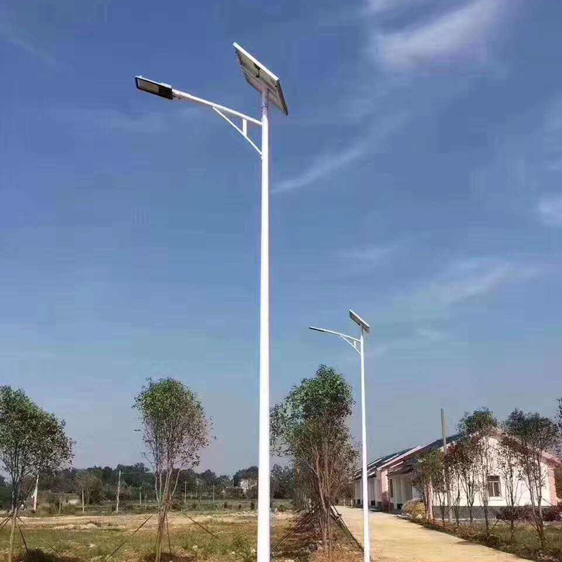 四川灯杆厂家 5米太阳能路灯定做 四川路灯杆生产厂家