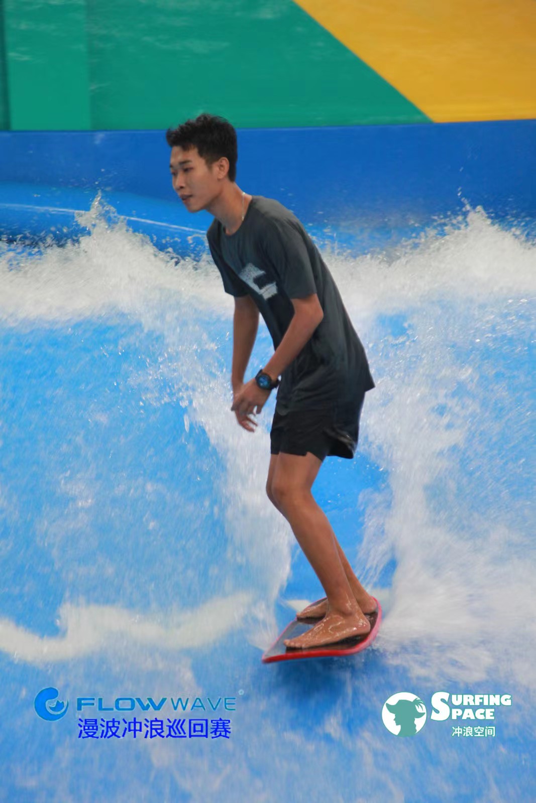 室内滑板冲浪四季恒温能耗小可玩性高模拟冲浪培训教学会员制售卡