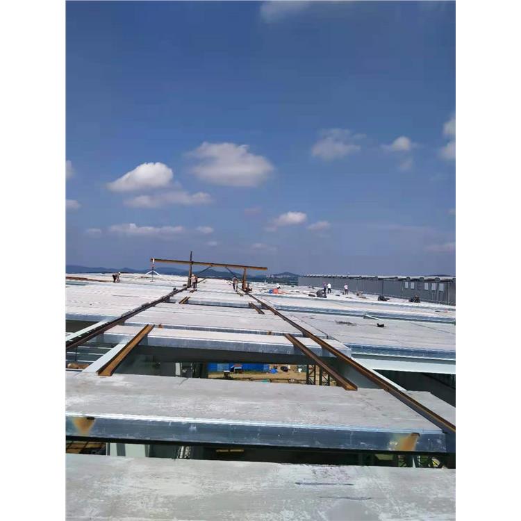 钢骨架轻型屋面网架板 轻质建筑材料 满足不同的建筑需求
