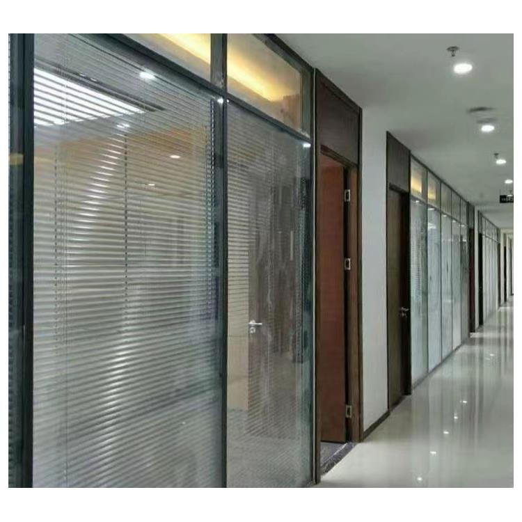 双层玻璃百叶窗隔断 易于清洁 可以将一个大空间分成多个小空间