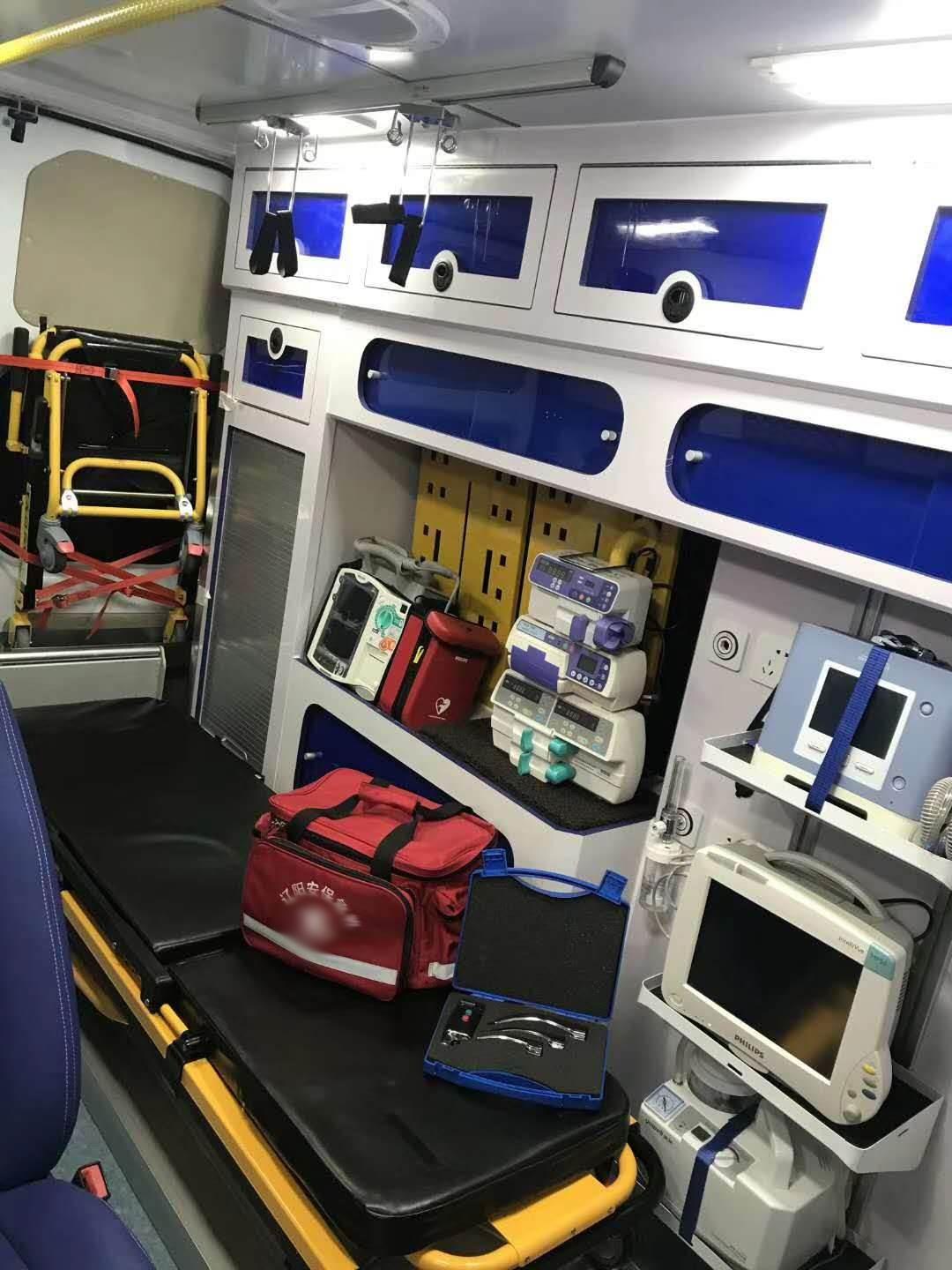 深圳市救护车送外地病人回家