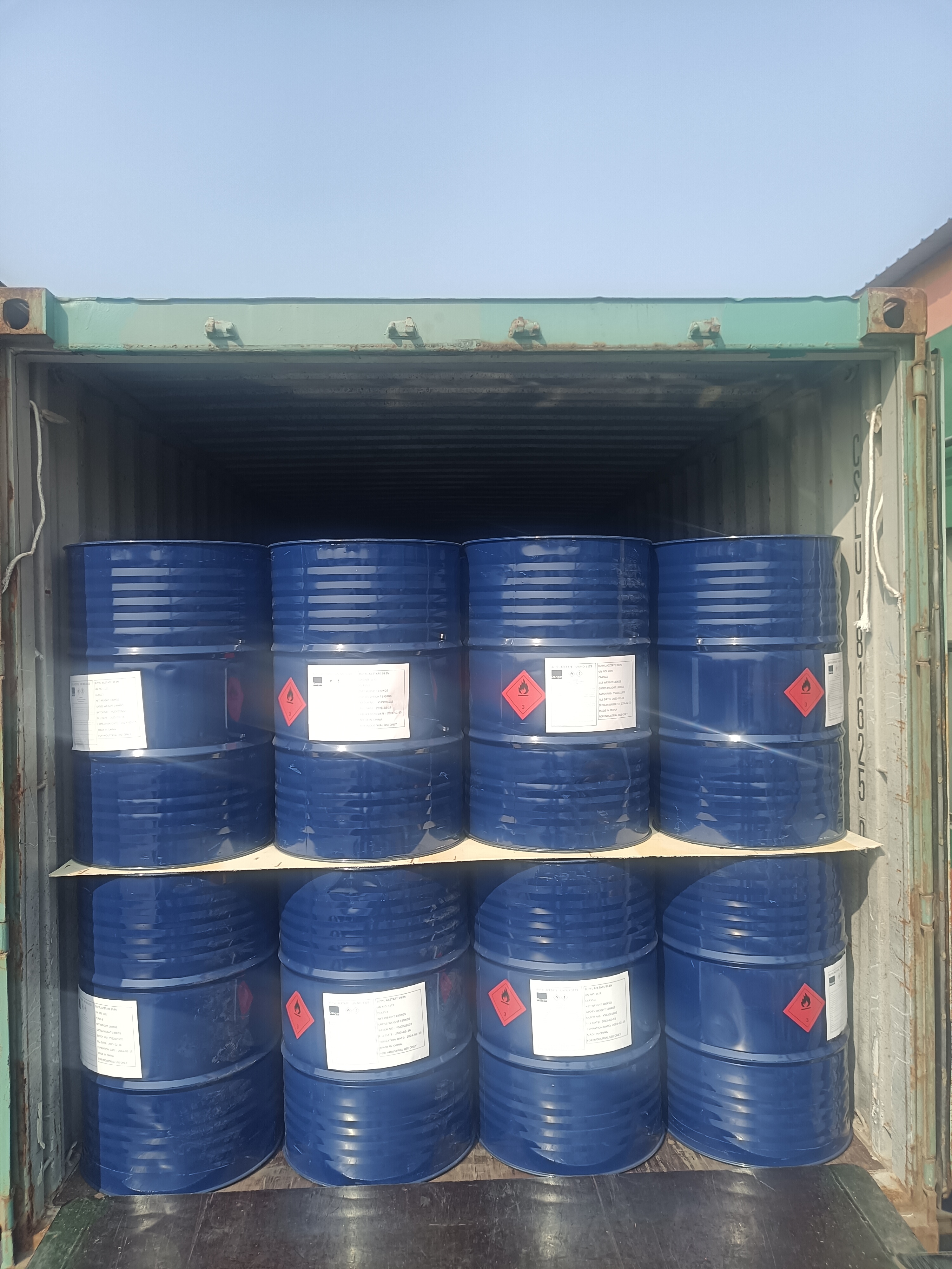 高纯国标丙酸出口供应 初油酸直达港口79-09-4