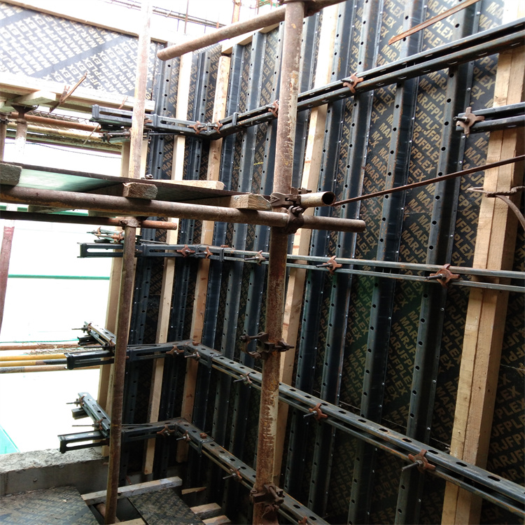 木模钢背楞厂家 具有较高的强度 能够较好地防止腐蚀和氧化