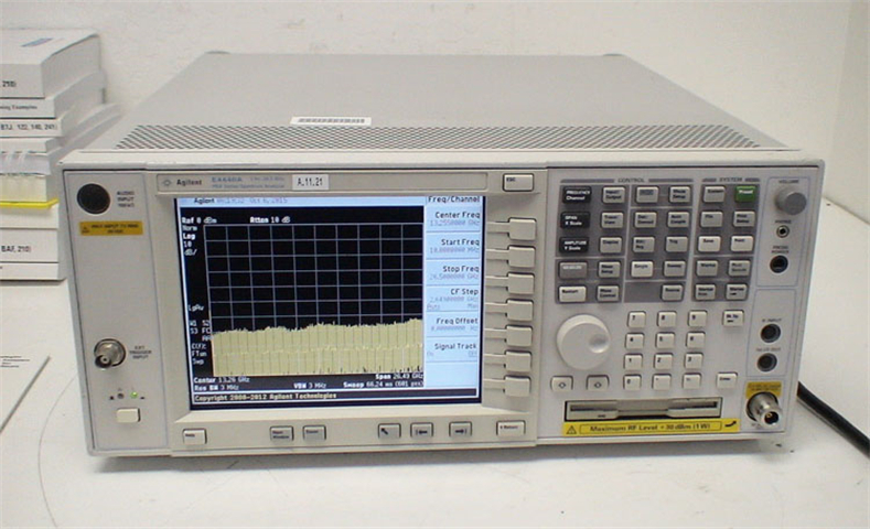 出售回收出租安捷伦E4440A 26.5GHz频谱分析仪