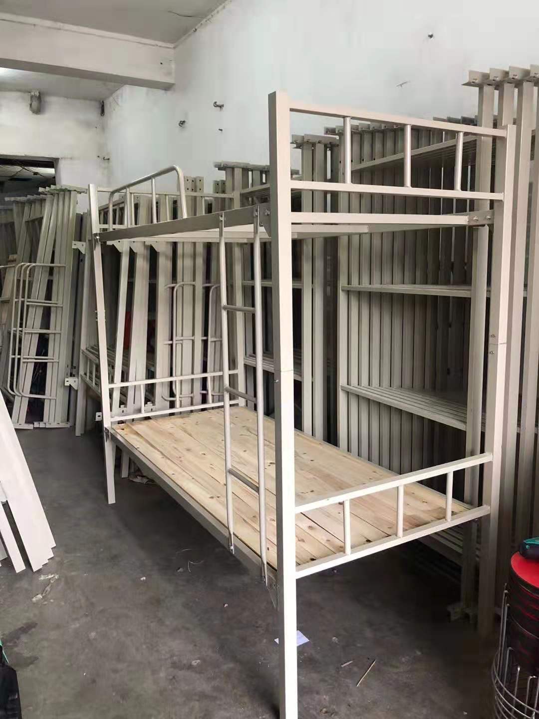 广西玉林铁架床 宿舍铁架床价格 宿舍铁架床尺寸是多少