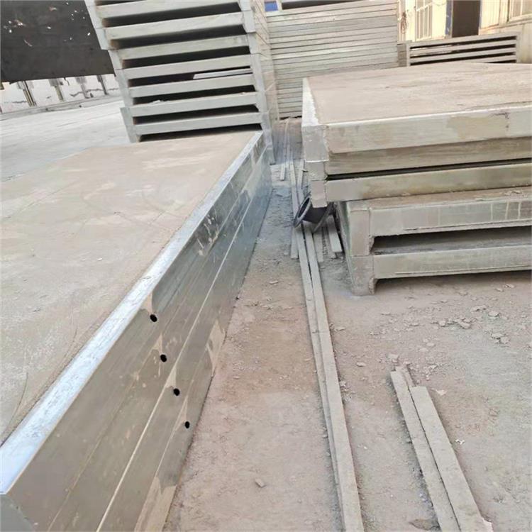 GWJ2727 西宁轻质屋面钢构轻强板价格 夹层钢结构楼板