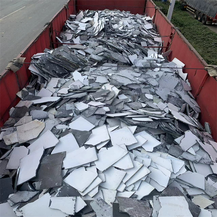 梅州二手回收废碳化硅棚板废碳化硅价格