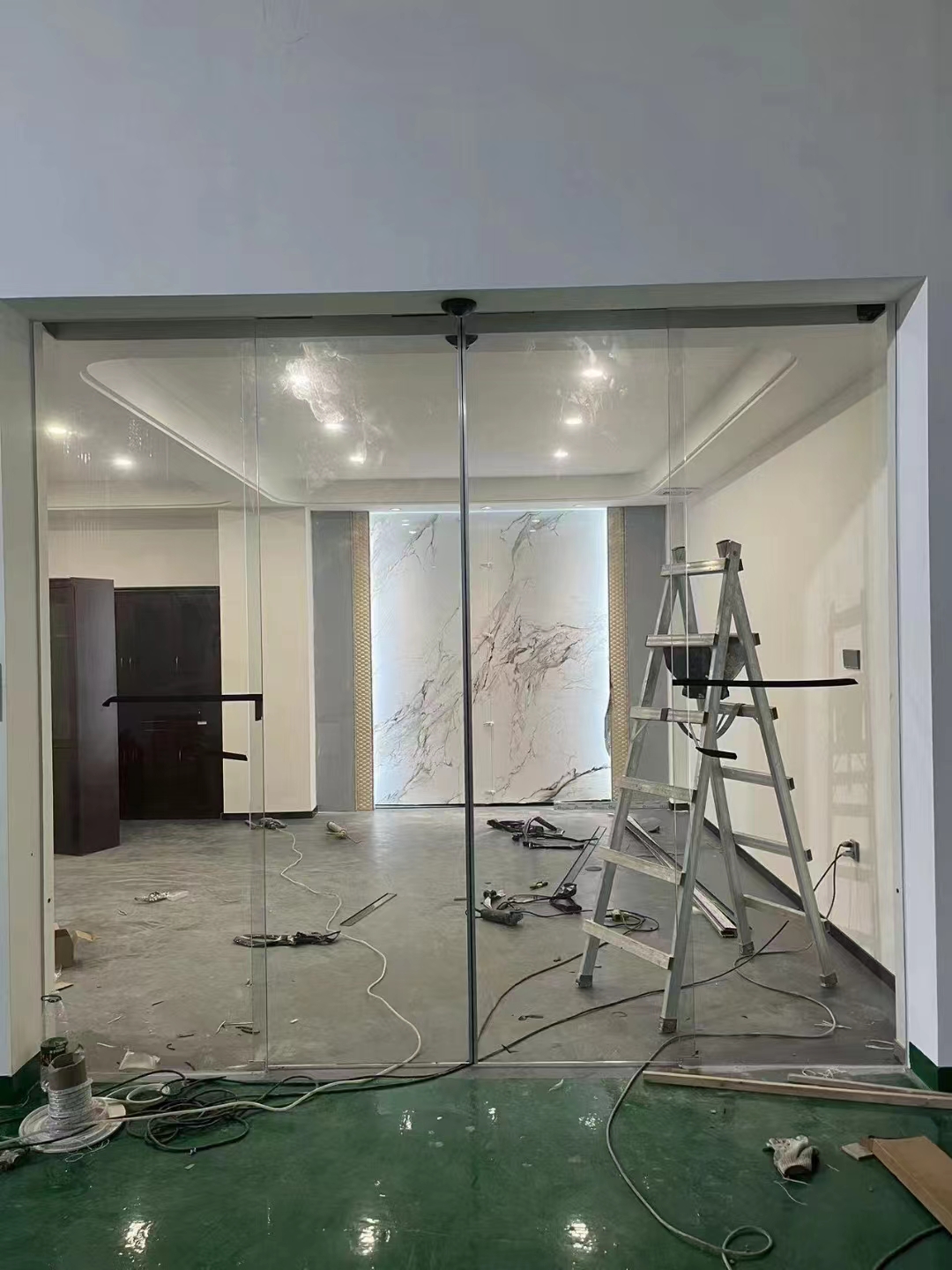 新会玻璃自动门、商场感应门-安装维修工程