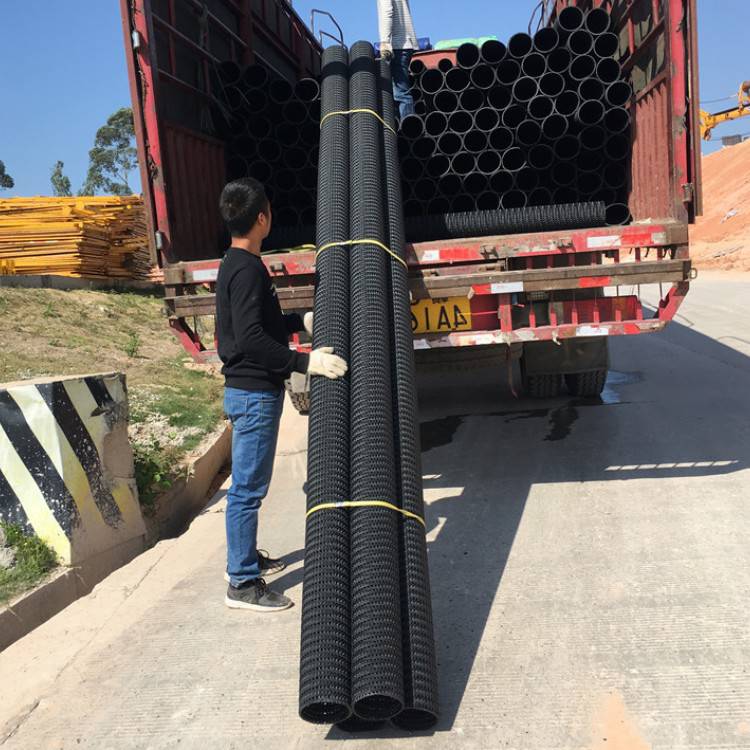 福州HDPE硬式透水管直径75mm 公路铁路建设地基排水园林绿化用硬水管