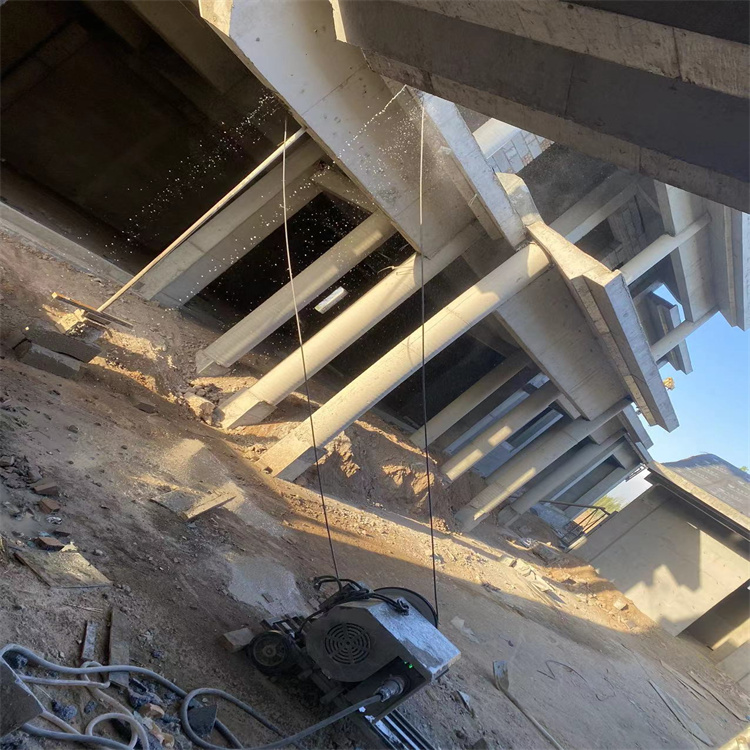扬州拆楼梯 施工队 拆除切割混凝土施工队