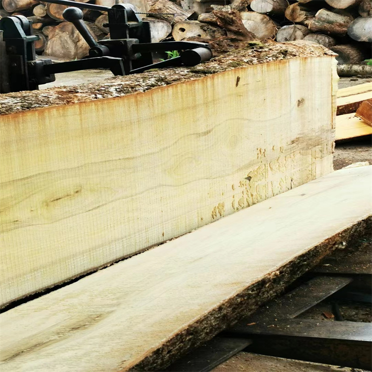 海南金丝楠木棺材款式 工艺成熟 可按需定制