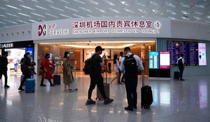 深圳机场广告-机场贵宾厅广告-机场广告