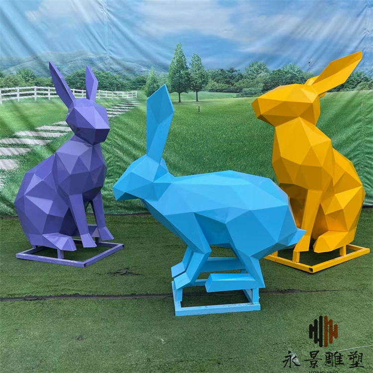 几何小兔子雕塑 不锈钢切面小动物雕塑户外公园草坪摆件
