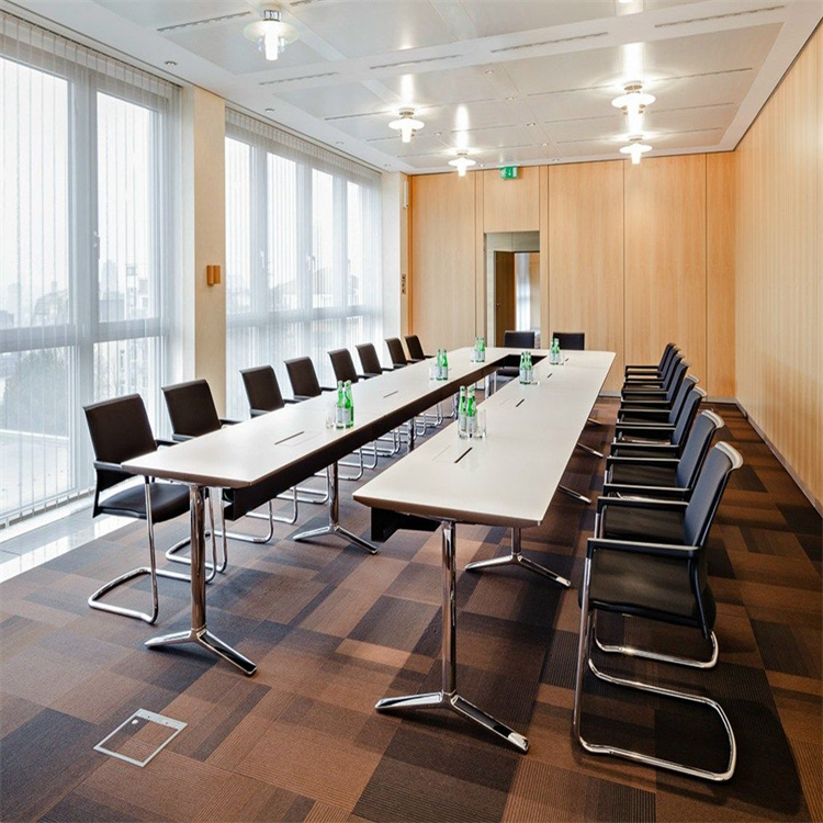 重庆公司办公室装修 兼具实用与功能性 展现办公的特色和个性