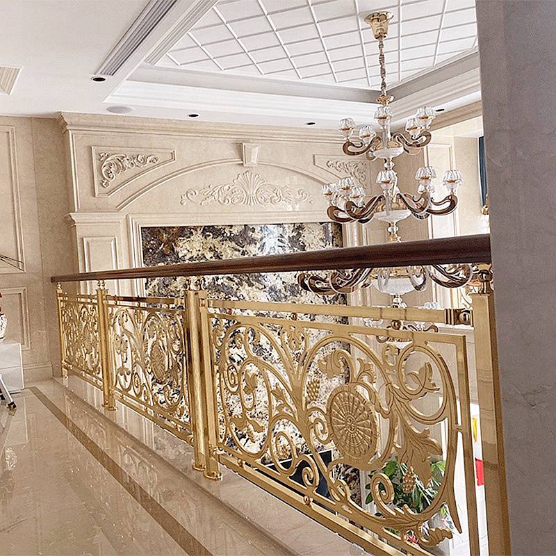 贺 州 别墅铝艺楼梯欧式造型 搭配K金铜扶手征服你的轻奢感