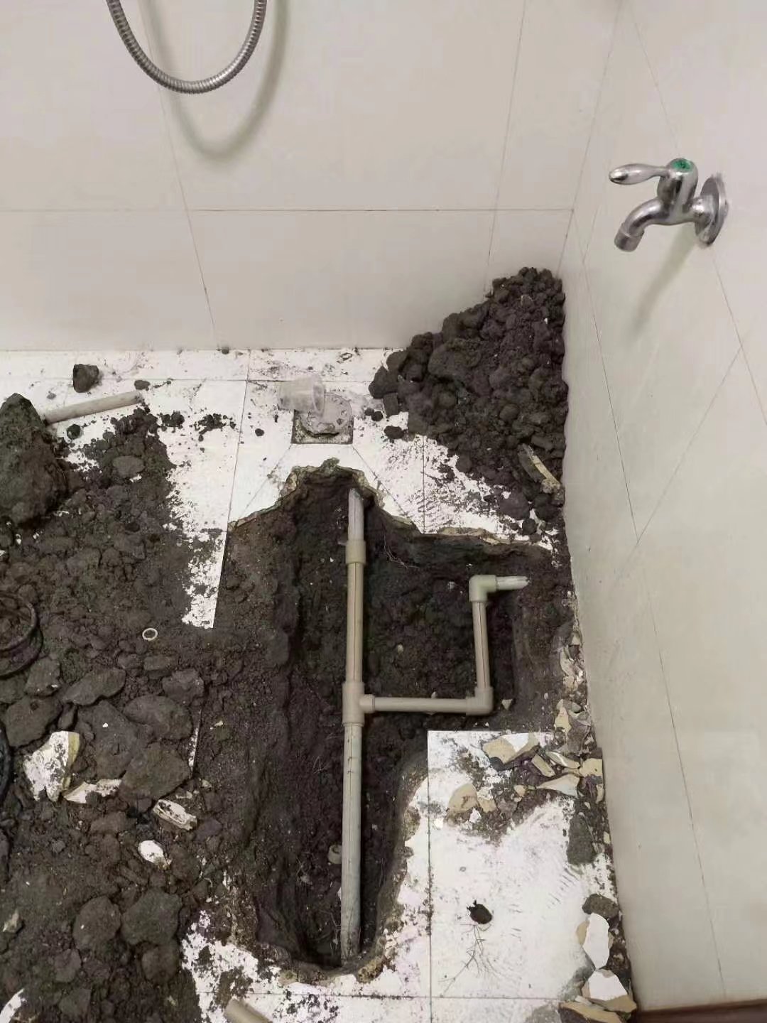 广州荔湾区地下管线探测费用 荔湾区室内暗管管漏水探测