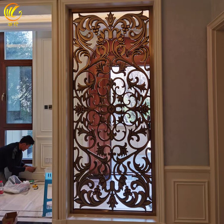 玄关客厅铜板雕刻屏风 每一种铜艺屏风都别具心格