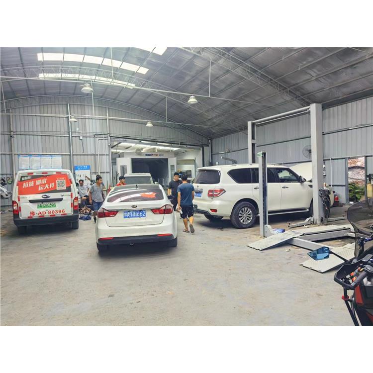 郑州**产业开发区汽车修理公司 汽车保养店