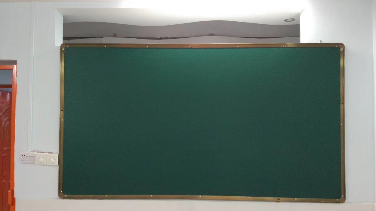 批发供应广西桂林教室推拉黑板,软磁板软木板教室推拉黑板