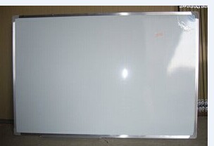 批发供应广西玉林弧形黑板,钢化玻璃白板弧形黑板