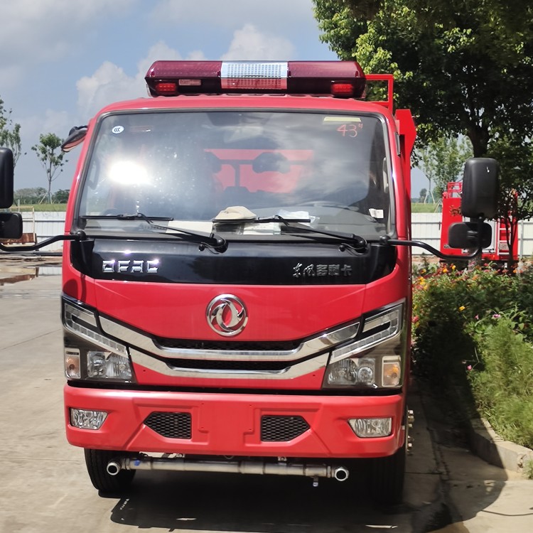 车身结构强固 多功能救援设备 东风多利卡2吨消防车厂家