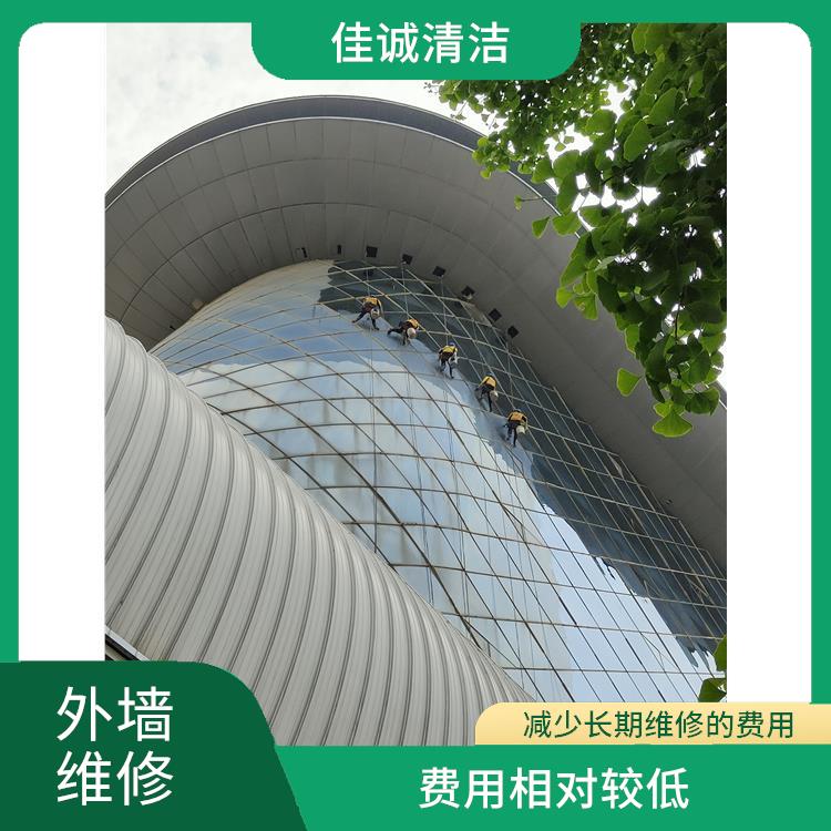 朝阳区建筑物外墙打胶 费用相对较低 需要考虑周围环境的安全