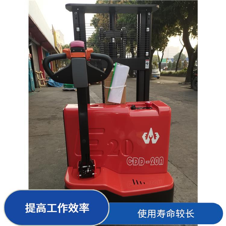 來賓電動升高車電話 運行平穩(wěn)