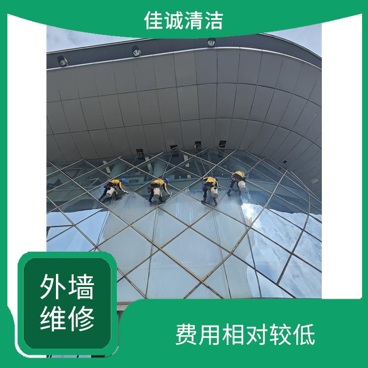东城区建筑物外墙维修公司 费用相对较低 拥有多种高空作业设备