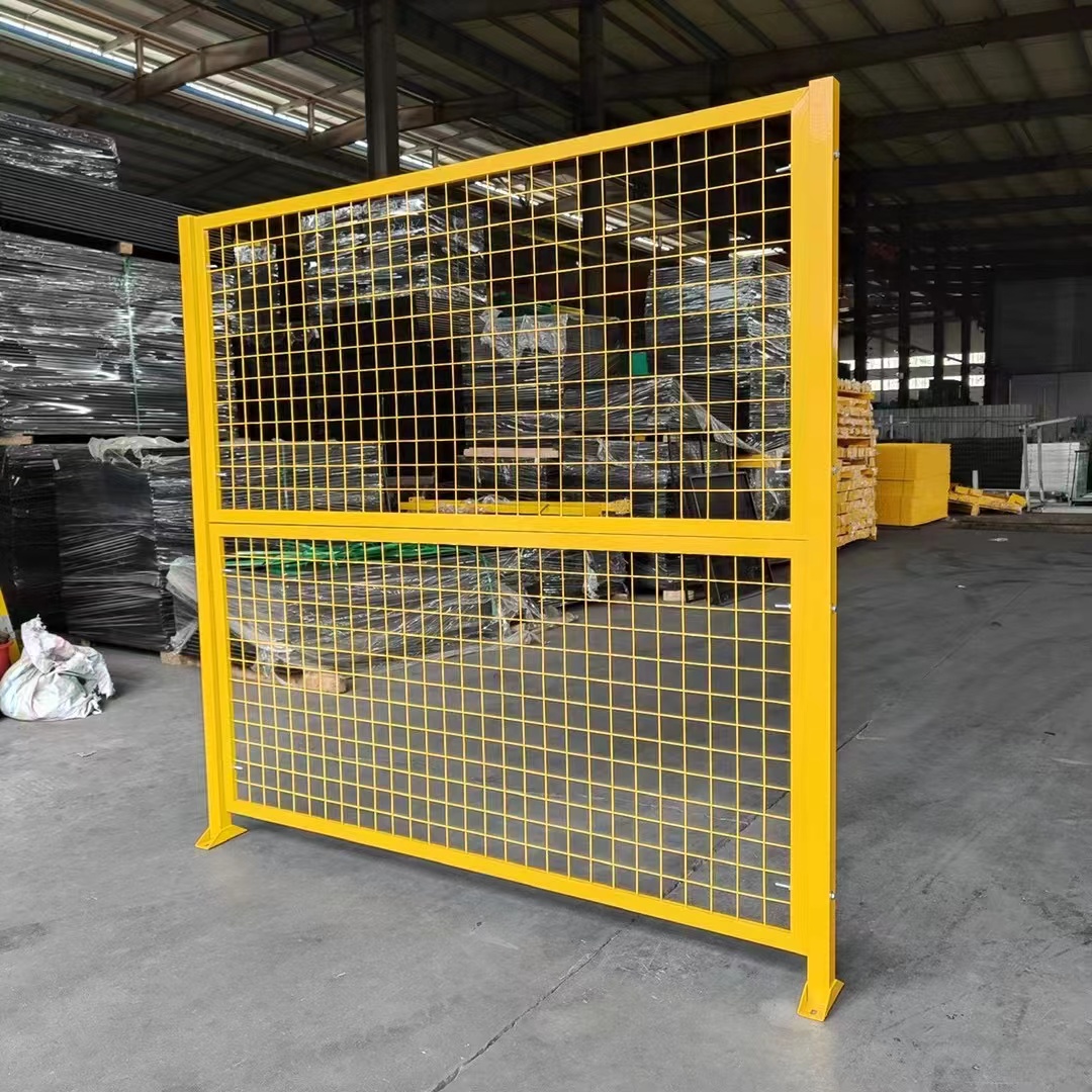 四川护栏网球场围栏1.8米*3米生产厂家