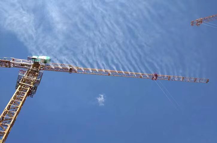 建筑工地 塔吊喷淋除尘降尘设备 高空塔机喷淋机