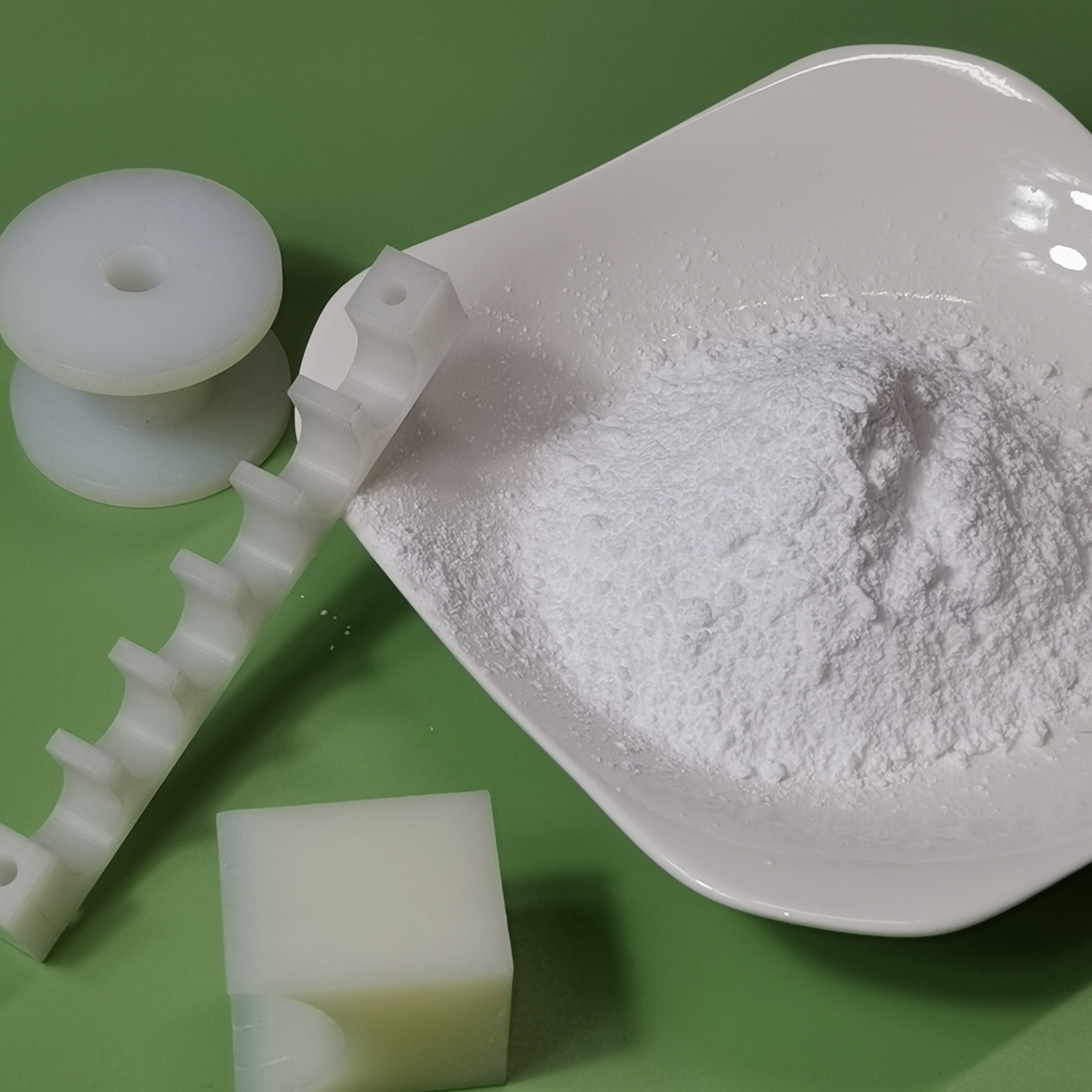 聚乙烯細(xì)粉 收縮率低 不易泄漏