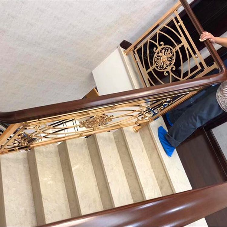 新中式设计艺术 现代款铝金属别墅楼梯扶手 实图参考