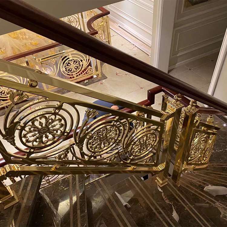 定制酒店工程装饰 安装流行抛光镜面铝楼梯护栏 轻奢设计