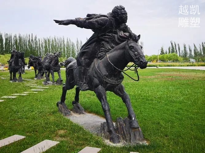 别墅骑兵雕塑厂家-精选骑兵雕塑异型