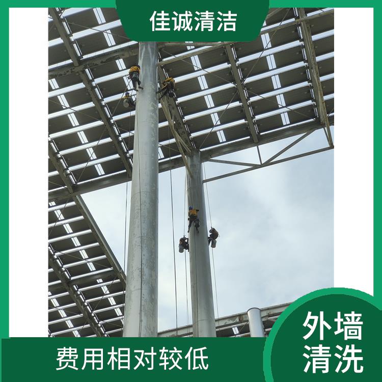 外墙涂料墙面清洗 人员经过培训持证上岗 拥有多种高空作业设备