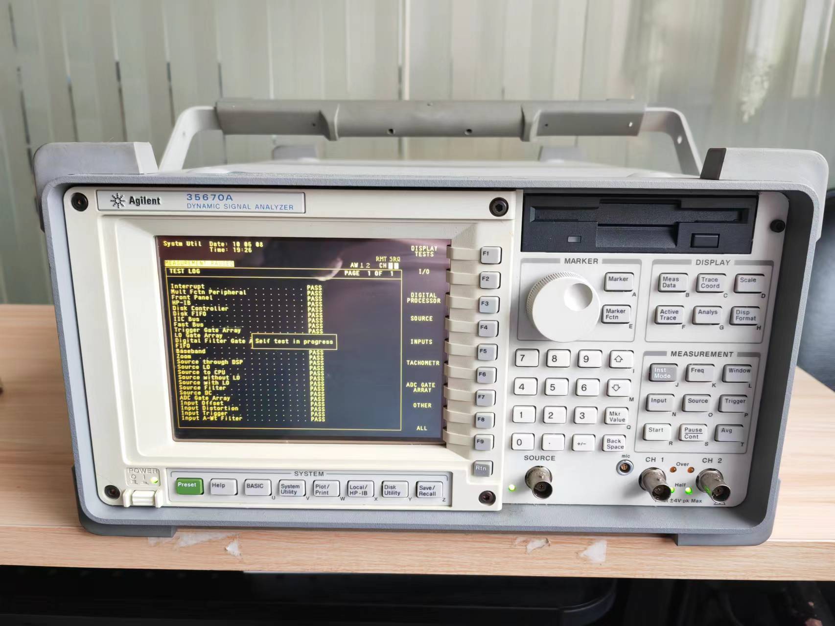 租售Agilent/安捷伦HP35670A 动态信号分析仪二通道