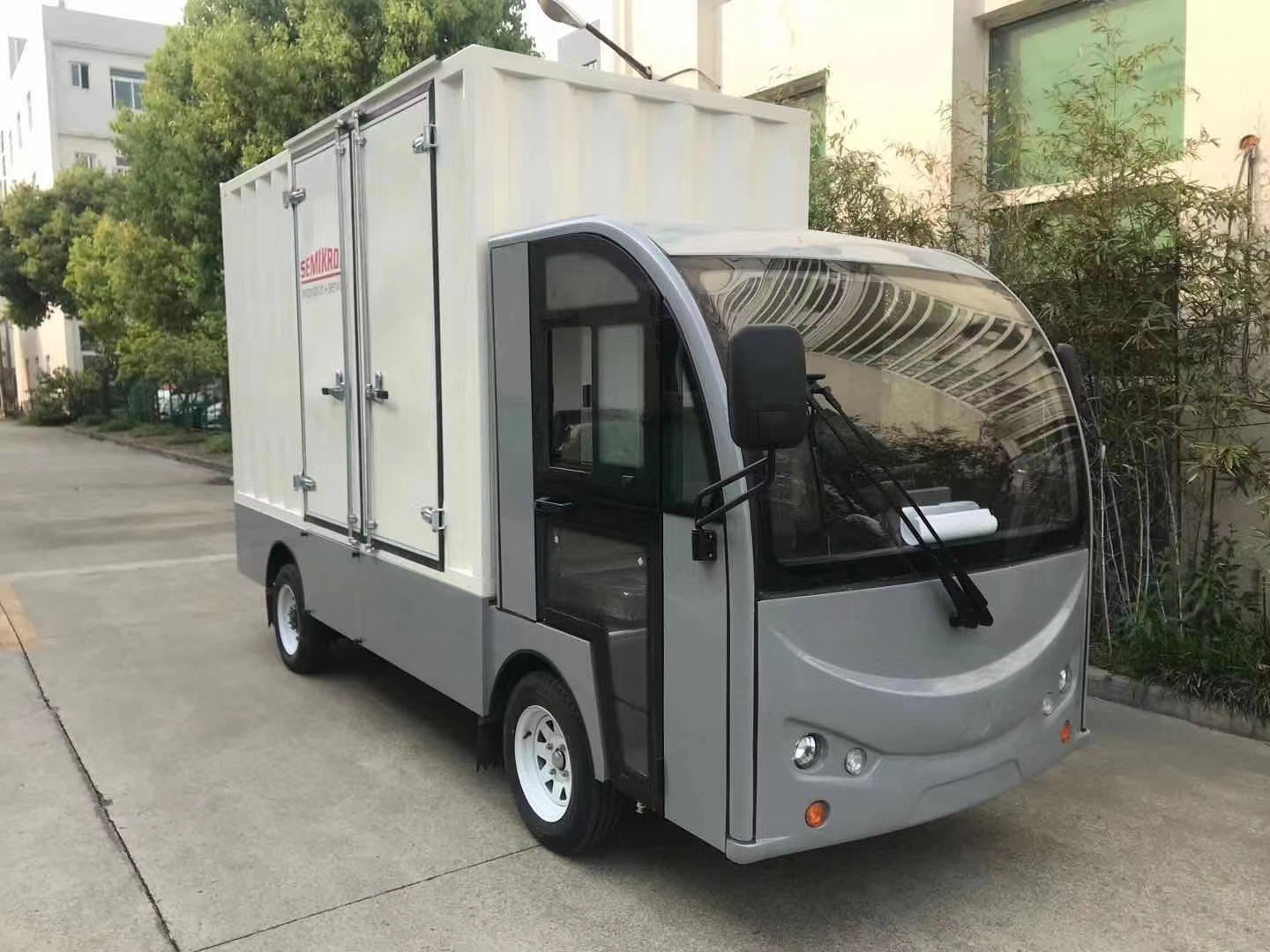 电动箱式小货车载重1.5吨货箱根据客户需求 BD02-X 利凯士得蓄电池搬运车