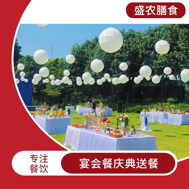 观澜食堂承包工作餐团餐配送服务 承接尾牙年会围餐 提供一菜一价多样化的菜色自由消费