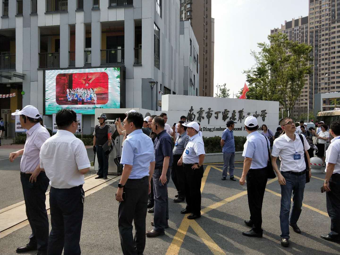 广州市团队讲解器租赁商务会议讲解器租赁可以随身携带