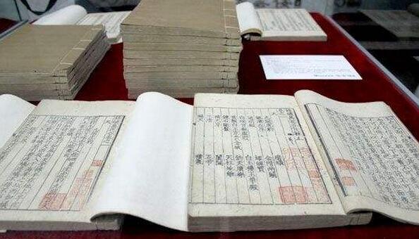 重庆名家字画鉴定中心，重庆四川专做古画书法鉴定交易服务